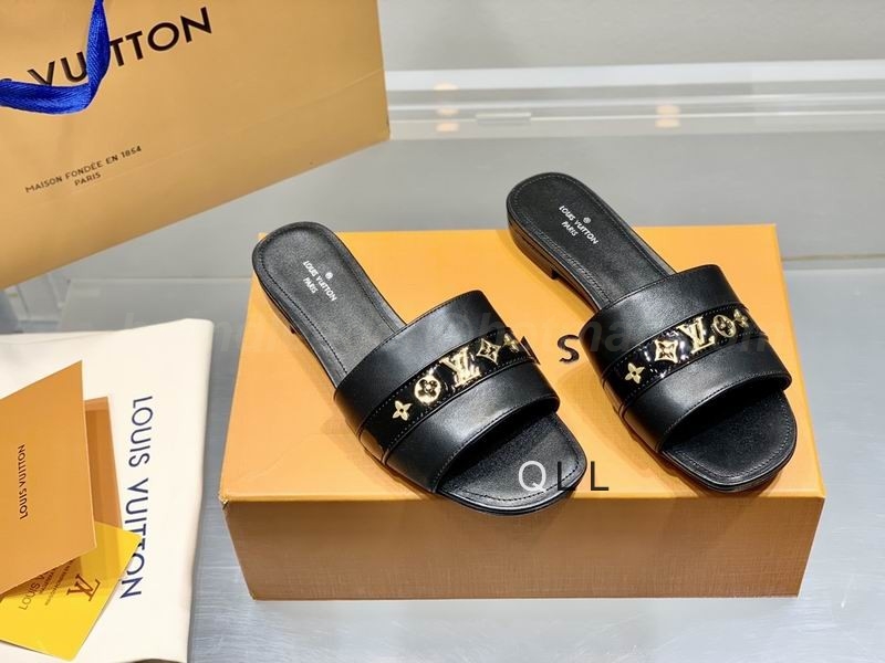 Louis Vuitton Women's Slippers 80